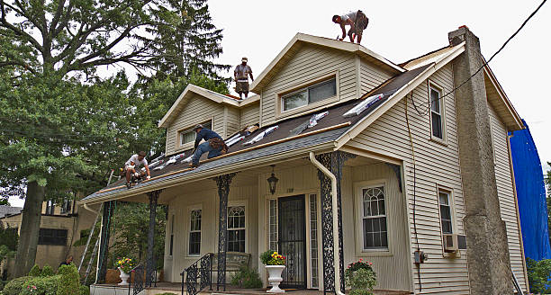 Best Commercial Roofing Services  in Chigan Center, MI